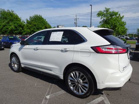 Used 2020 Ford Edge Titanium w/ Equipment Group 301A AWD/4WD image 6