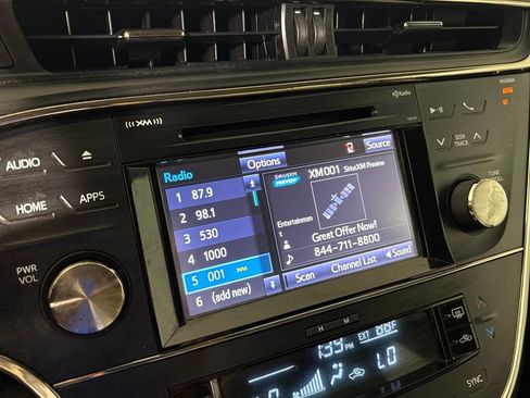 Used 2018 Toyota Avalon XLE w/ All Weather Liner Package FWD image 29