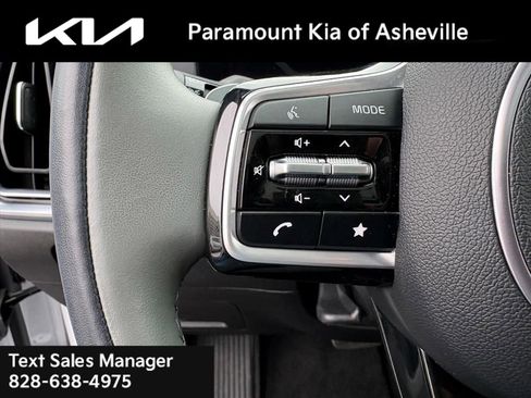 Used 2025 Kia Sorento SX Prestige image 14