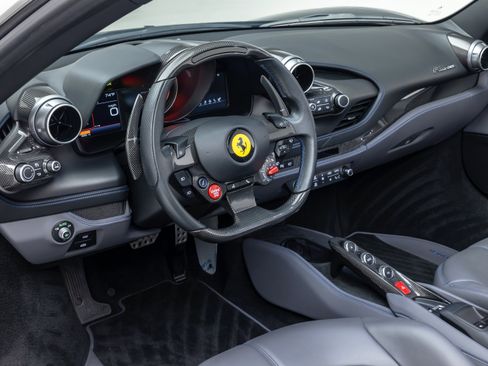 Certified 2022 Ferrari F8 Tributo RWD image 78