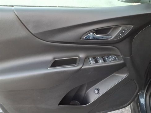 Certified 2023 Chevrolet Equinox LT AWD/4WD image 12