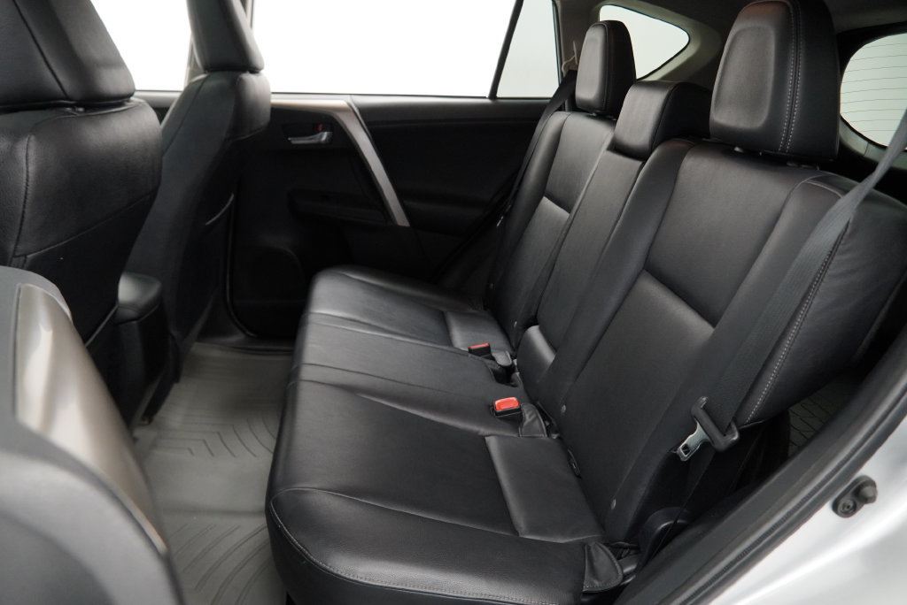 Used 2013 Toyota RAV4 Limited AWD/4WD image 21