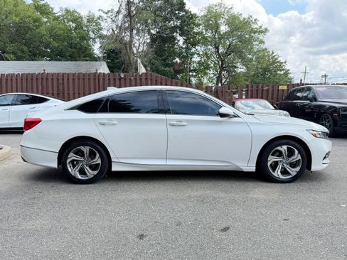 Used 2018 Honda Accord EX-L image 5