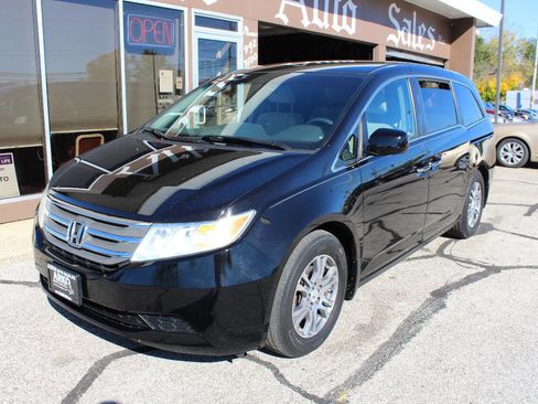 Used 2011 Honda Odyssey EX image 2