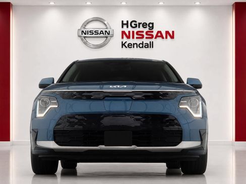 Used 2023 Kia Niro Wind w/ Wind Preserve Package FWD image 5