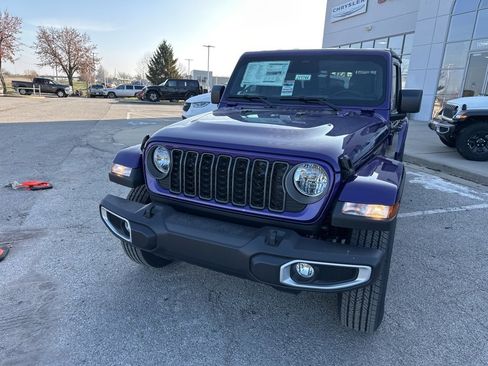 New 2026 Jeep Gladiator Sport image 10