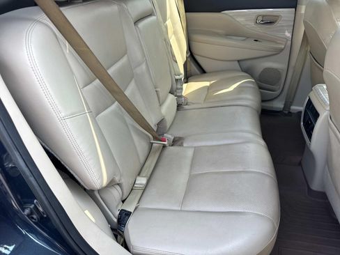 Used 2018 Nissan Murano Platinum w/ Cargo Package FWD image 25