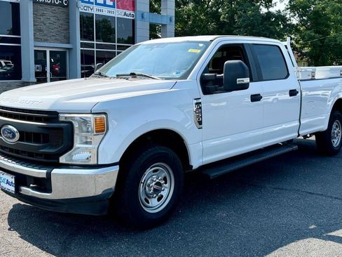 Used 2020 Ford F250 XL w/ Power Equipment Group RWD image 2