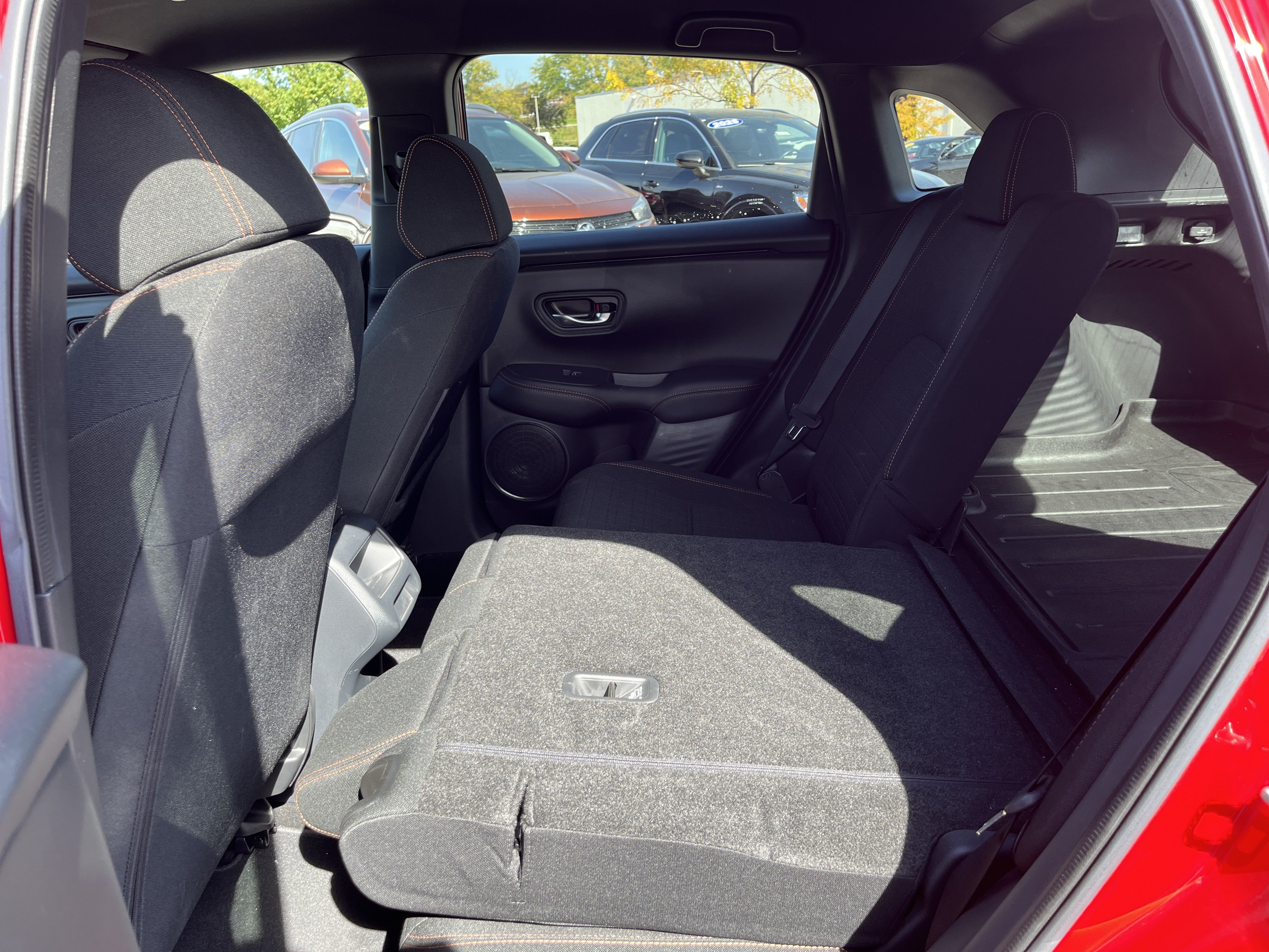 Used 2025 Honda HR-V Sport image 15