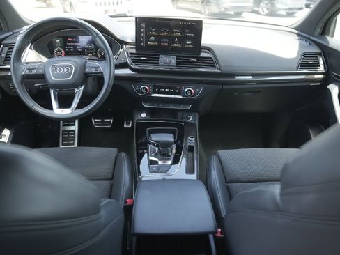 Certified 2022 Audi SQ5 Premium Plus w/ Premium Plus Package image 24