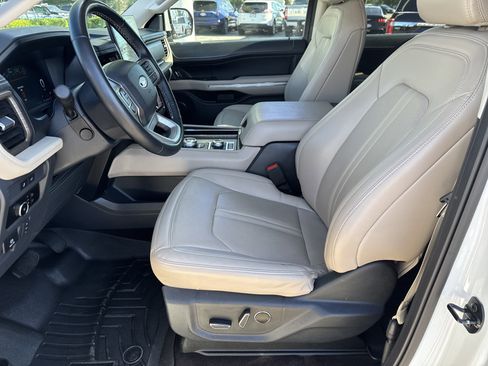 Certified 2023 Ford Expedition Max Limited AWD/4WD image 10