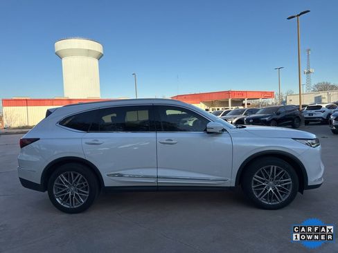 Used 2023 Acura MDX SH-AWD w/ Advance Package image 4