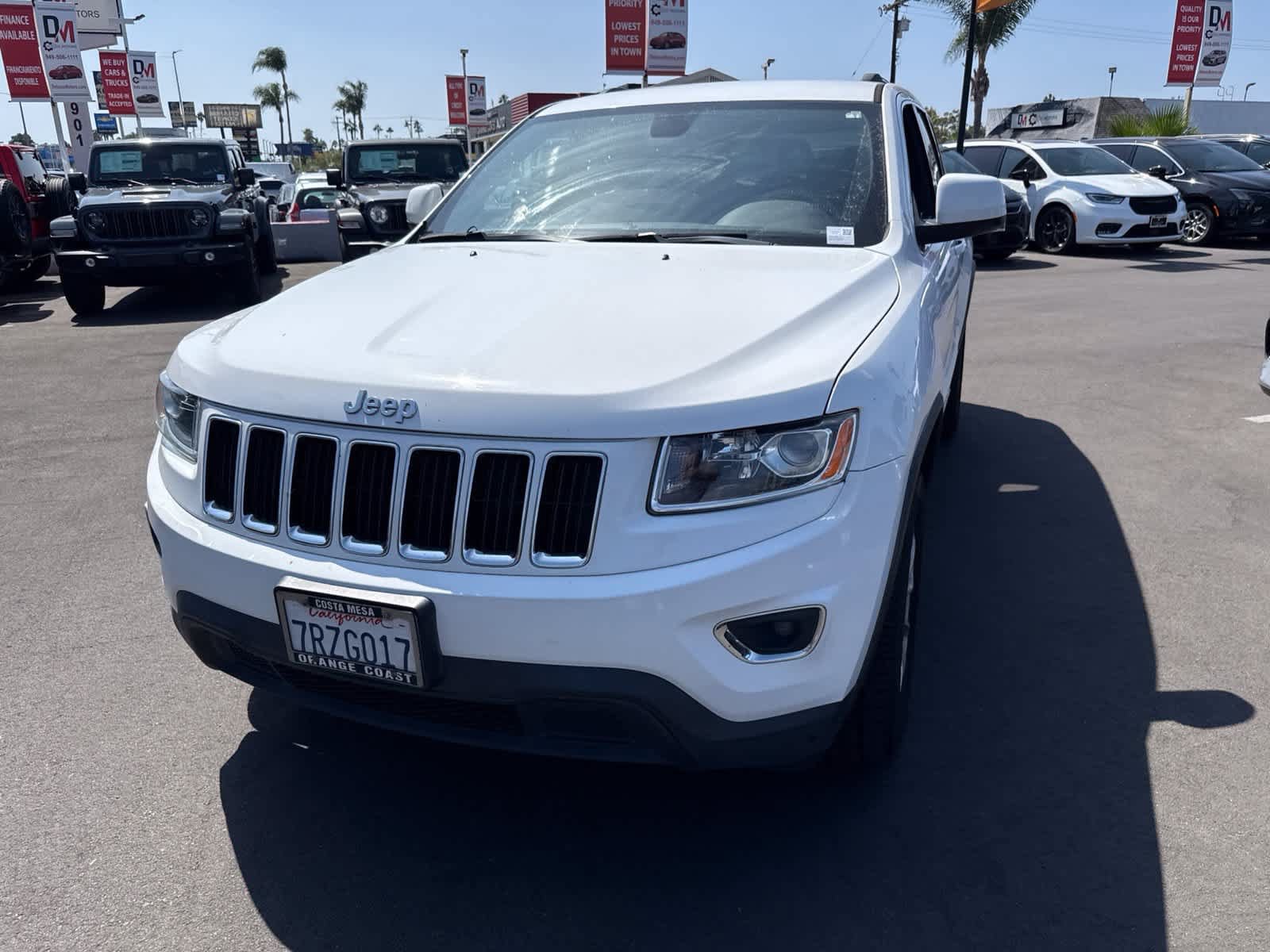 Used 2015 Jeep Grand Cherokee Laredo w/ Quick Order Package 23E RWD image 2