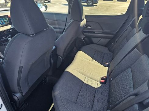 New 2026 Nissan Kicks SV image 12