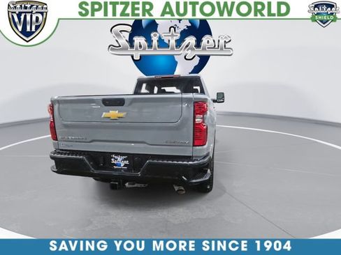 Used 2024 Chevrolet Silverado 2500 Custom w/ Custom Value Package image 7