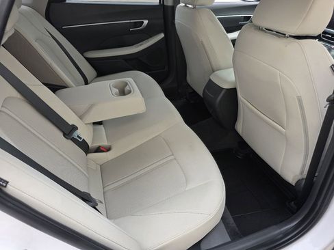 Used 2025 Hyundai Sonata SEL FWD image 26