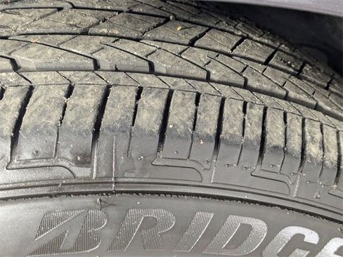 Used 2025 Honda Odyssey Touring image 9