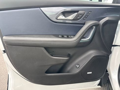 Used 2024 Chevrolet Blazer RS w/ Driver Confidence II Package image 12