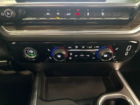 Certified 2022 Chevrolet Silverado 1500 RST image 23