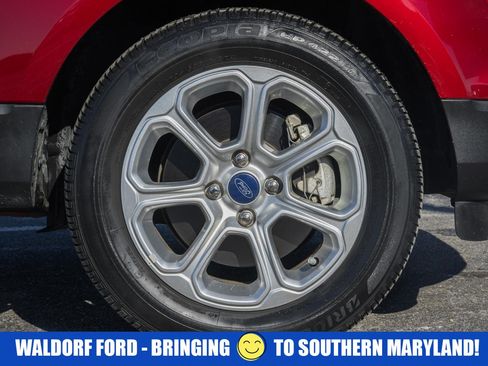 Used 2020 Ford EcoSport SE w/ SE Convenience Package image 16
