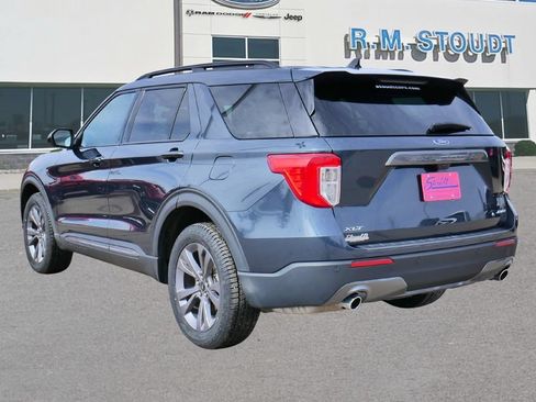 Used 2023 Ford Explorer XLT w/ Equipment Group 202A AWD/4WD image 9