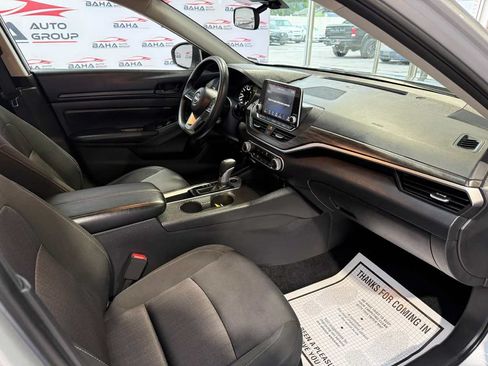 Used 2026 Nissan Altima 2.5 SV FWD image 53