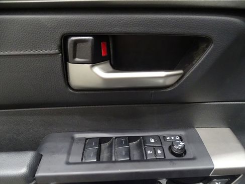 Used 2025 Toyota Tundra Limited image 16