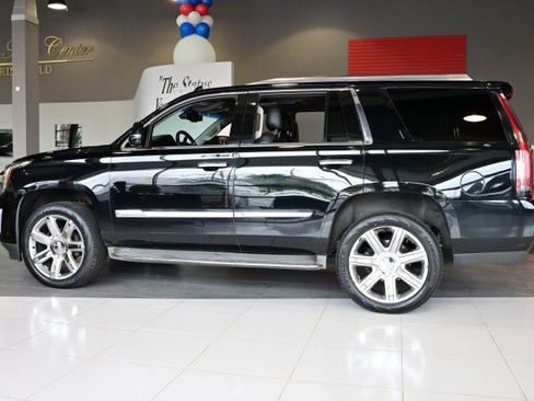 Used 2015 Cadillac Escalade Luxury AWD/4WD image 8