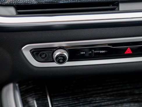 New 2026 BMW X5 xDrive40i w/ M Sport Package image 16