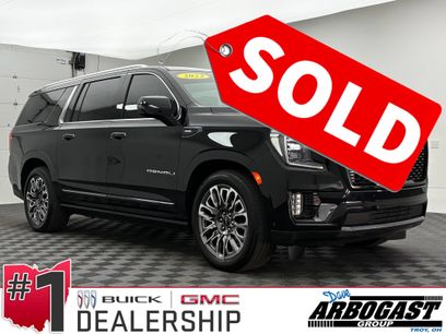 Used 2023 GMC Yukon XL Denali Ultimate w/ LPO, Floor Liner Package