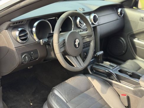 Used 2007 Ford Mustang GT RWD image 25