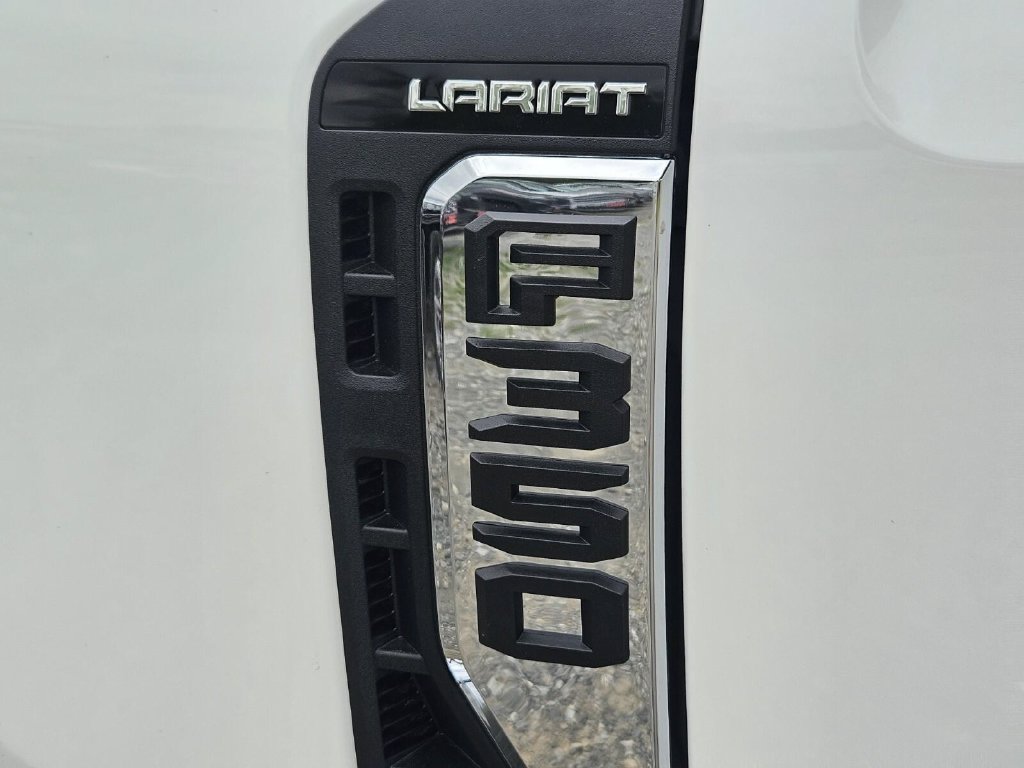 New 2026 Ford F350 Lariat w/ Lariat Premium Package AWD/4WD image 5