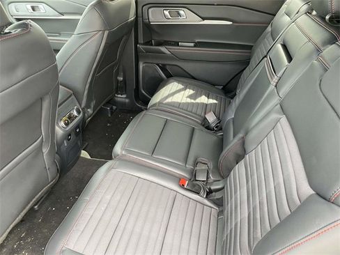 New 2025 Ford Explorer ST-Line w/ Premium Package image 6