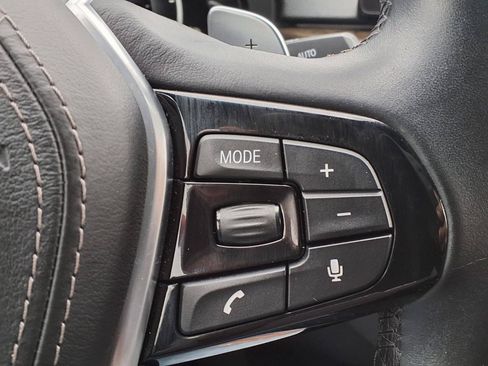 Used 2019 BMW 540i w/ Premium Package RWD image 15