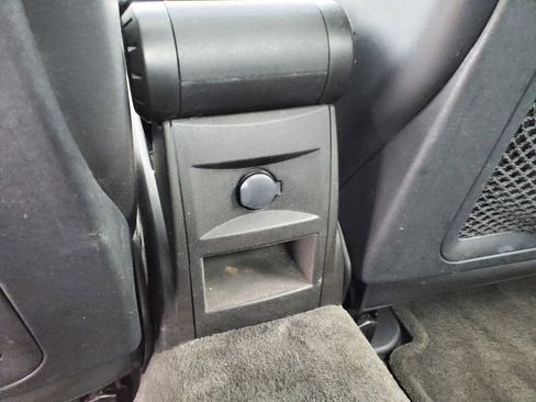 Used 2004 Cadillac CTS 3.6 w/ Preferred Equipment Group image 25