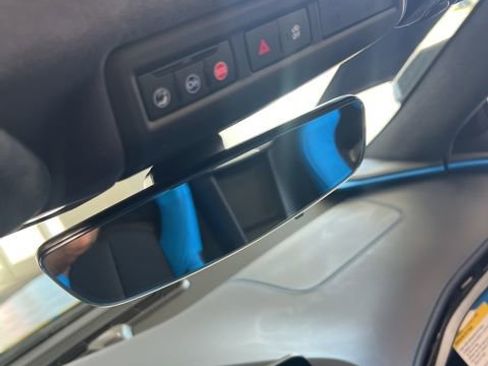 Used 2023 Chevrolet Corvette Stingray Premium Cpe w/ Z51 Performance Package image 18