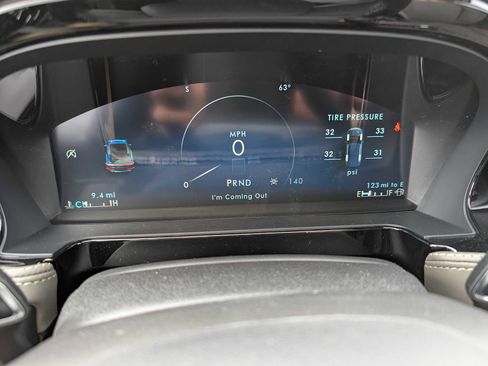 New 2026 Lincoln Corsair Premiere AWD/4WD image 18