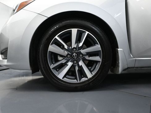 Used 2024 Nissan Versa S w/ S Plus Package image 17