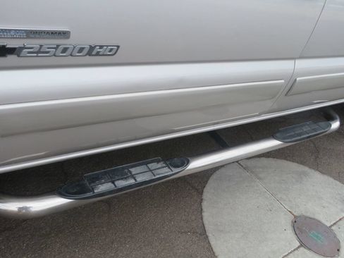 Used 2006 Chevrolet Silverado 2500 W/T w/ Heavy-Duty Power Package RWD image 13