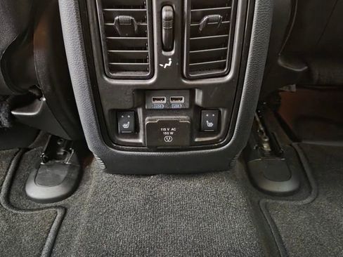 Used 2022 Dodge Durango GT image 33