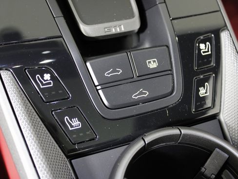 Used 2024 Porsche 911 Carrera 4S image 33