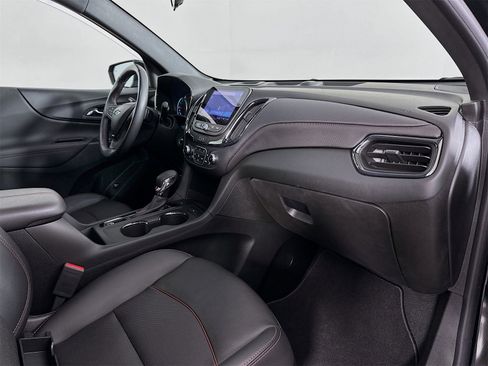 Used 2022 Chevrolet Equinox RS w/ RS Leather Package image 31