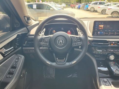 Used 2025 Acura MDX FWD w/ Technology Package image 25