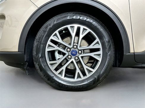 Used 2020 Ford Escape SEL image 38