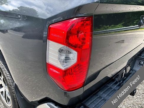 Used 2016 Toyota Tundra SR5 w/ SR5 Upgrade Package RWD image 29
