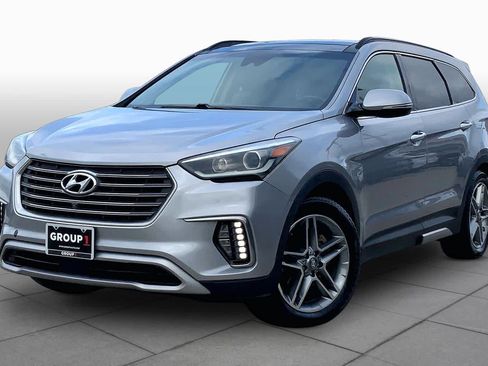 Used 2019 Hyundai Santa Fe XL FWD image 1