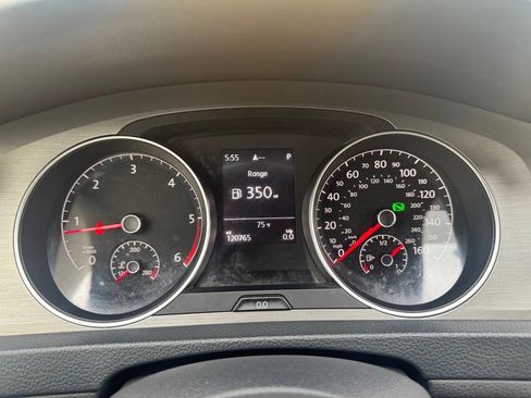 Used 2015 Volkswagen Golf TDI S image 14