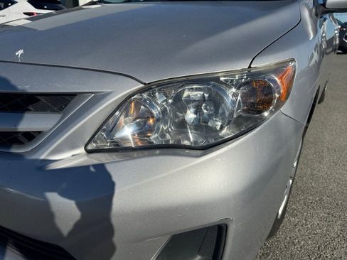 Used 2011 Toyota Corolla LE image 33