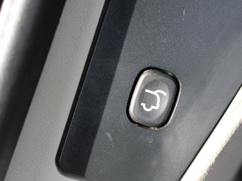 Used 2019 Dodge Grand Caravan SXT FWD image 41