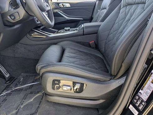 New 2026 BMW X7 xDrive40i AWD/4WD image 4